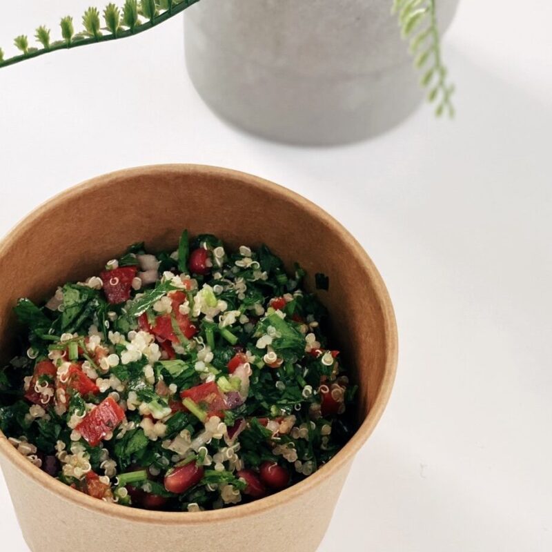 Salata tabbouleh cu quinoa (produs vegan)